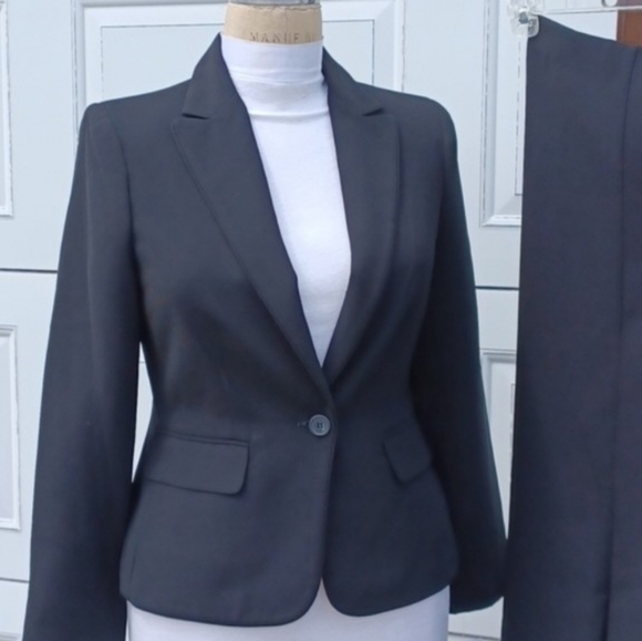 Evan Picone Jackets & Blazers - Evan Picone Pantsuit
